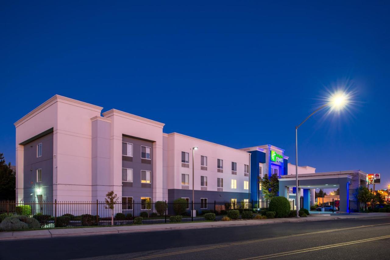 Holiday Inn Express Stockton Southeast By Ihg Exterior foto